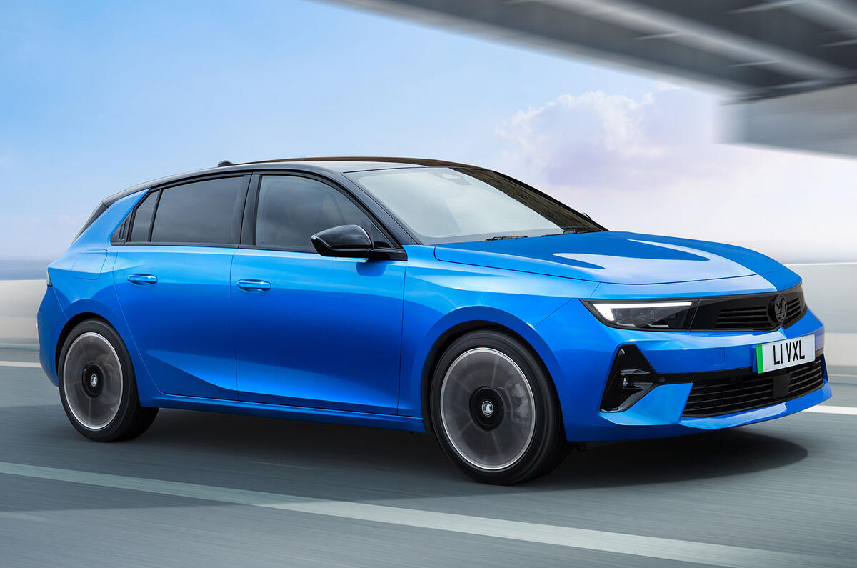 Vauxhall Astra hatch EV front three quarter Vauxhall Astra hatch EV front three quarter