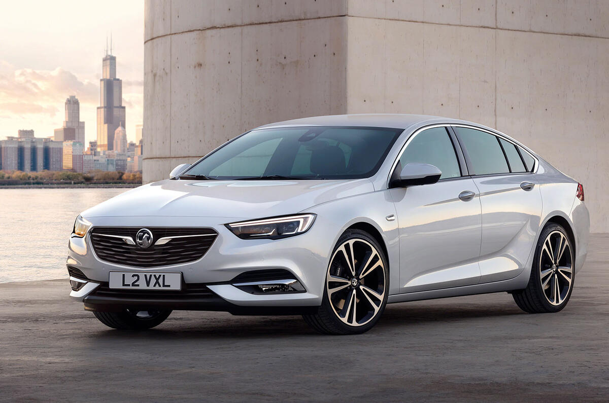2017 Vauxhall Insignia Grand Sport officially revealed
