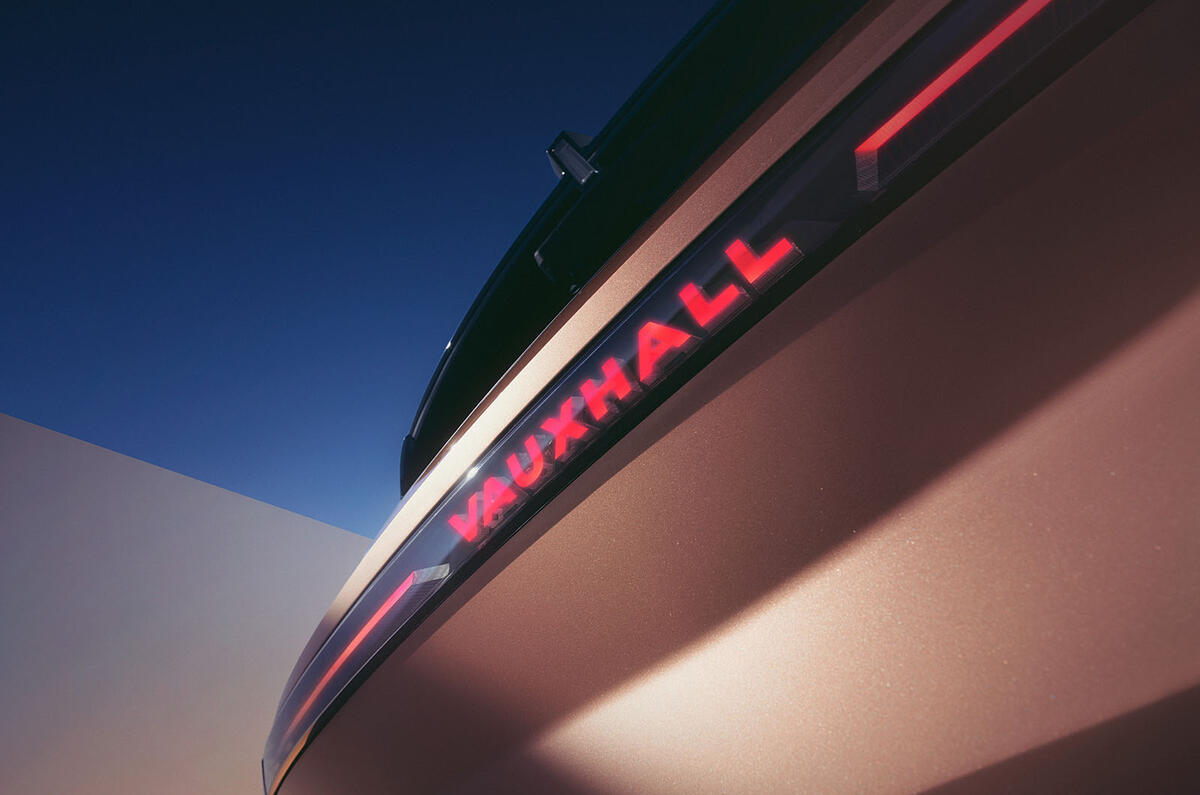 Vauxhall Grandland rear badge Vauxhall Grandland rear badge