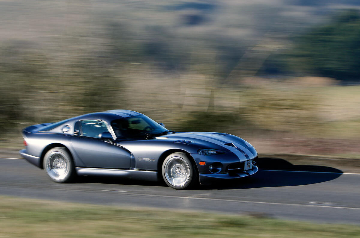 Dodge Viper GTS