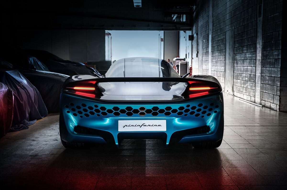 Viritech Apricale rear1