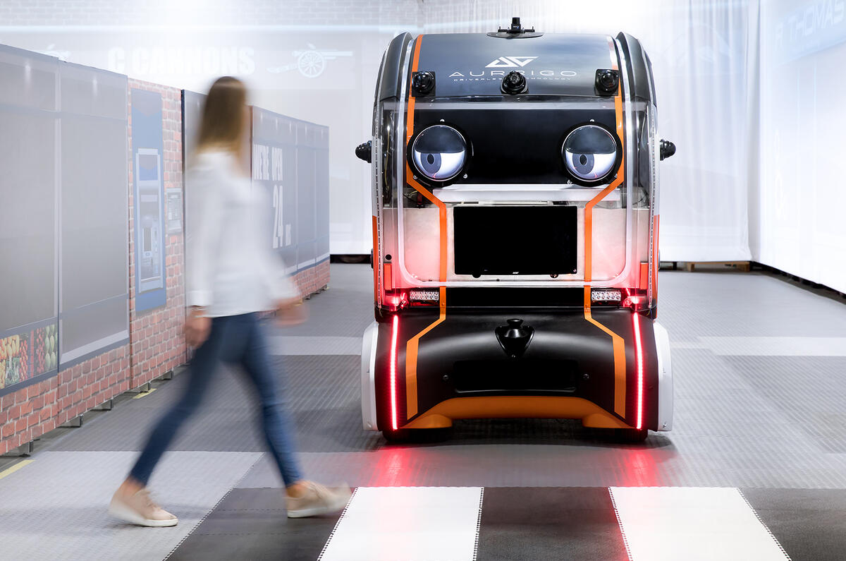 Jaguar Land Rover gives driverless pods eyes to signal road users