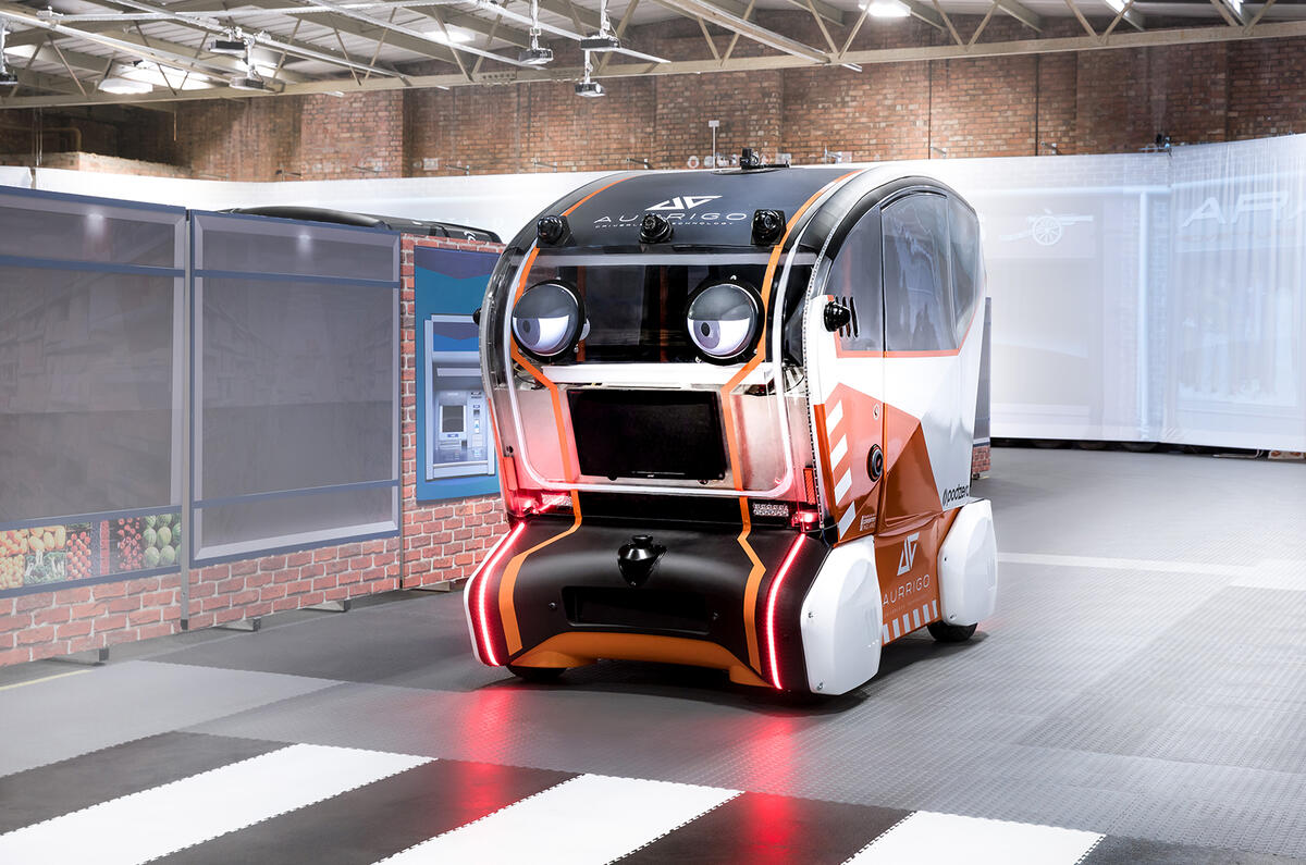 Jaguar Land Rover gives driverless pods eyes to signal road users