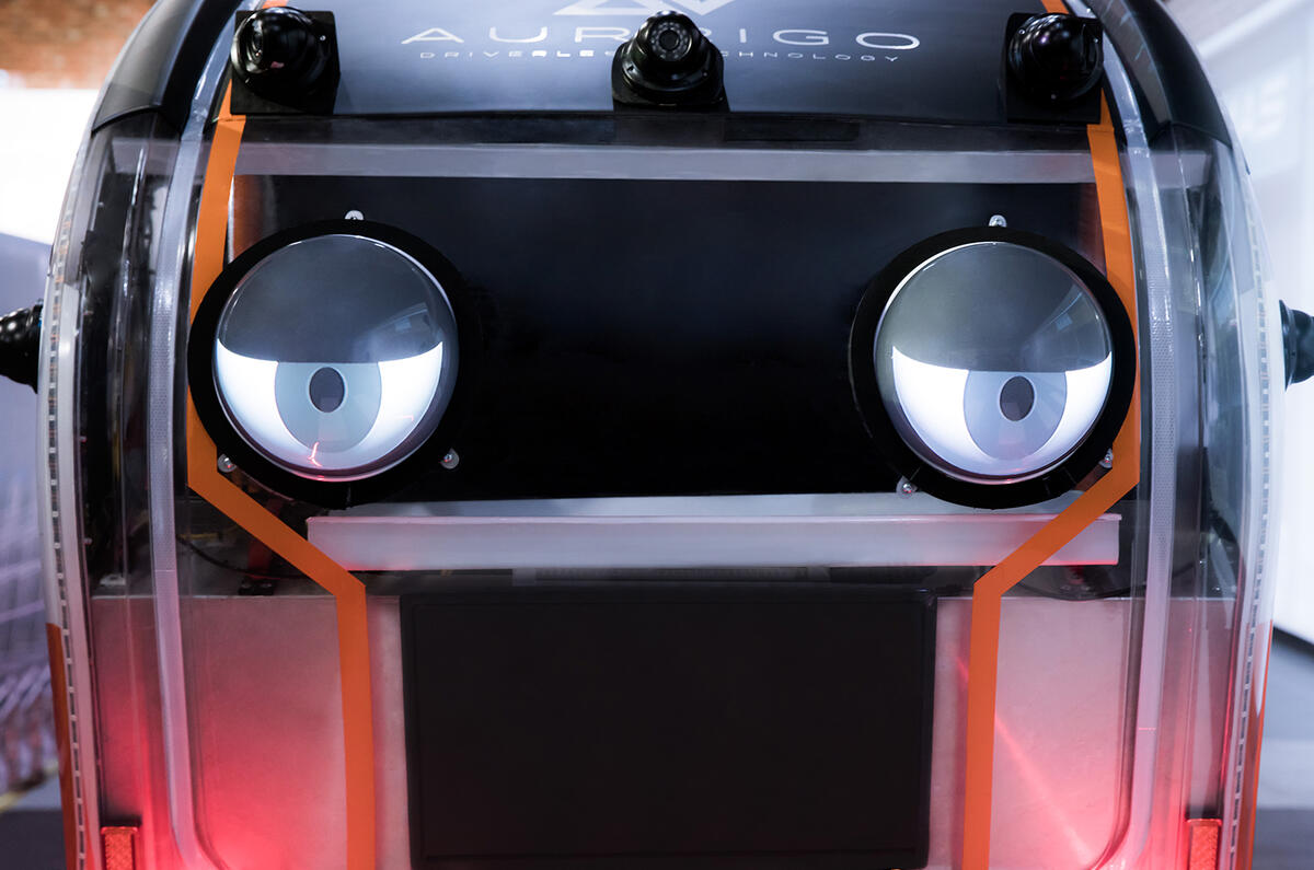 Jaguar Land Rover gives driverless pods eyes to signal road users