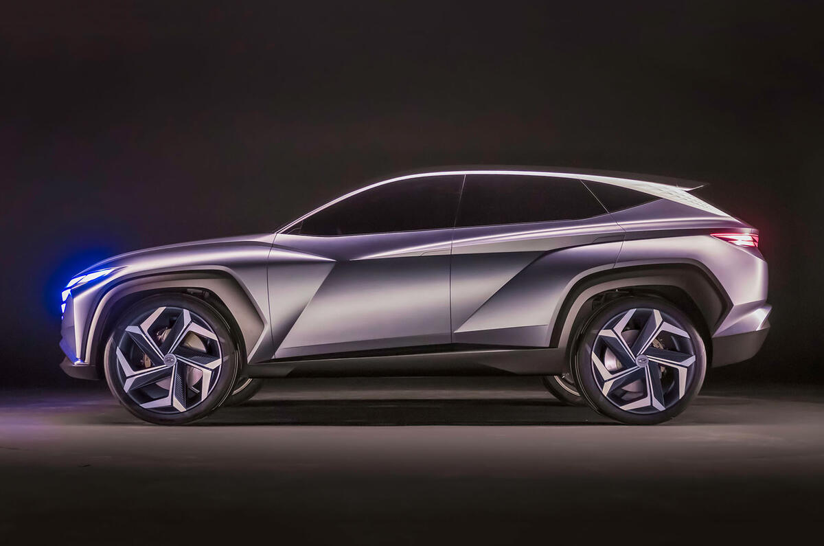 Hyundai Concept T Plug-In Hybrid