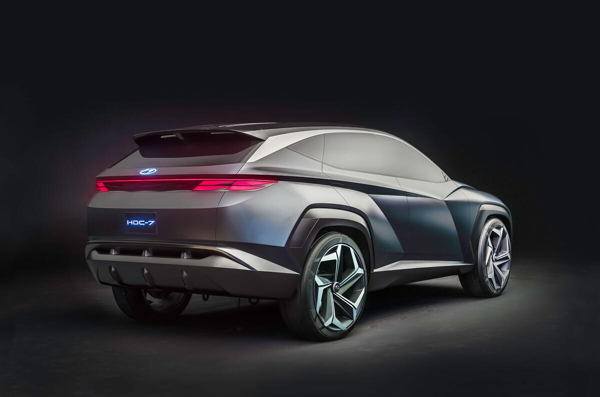 Hyundai Concept T Plug-In Hybrid