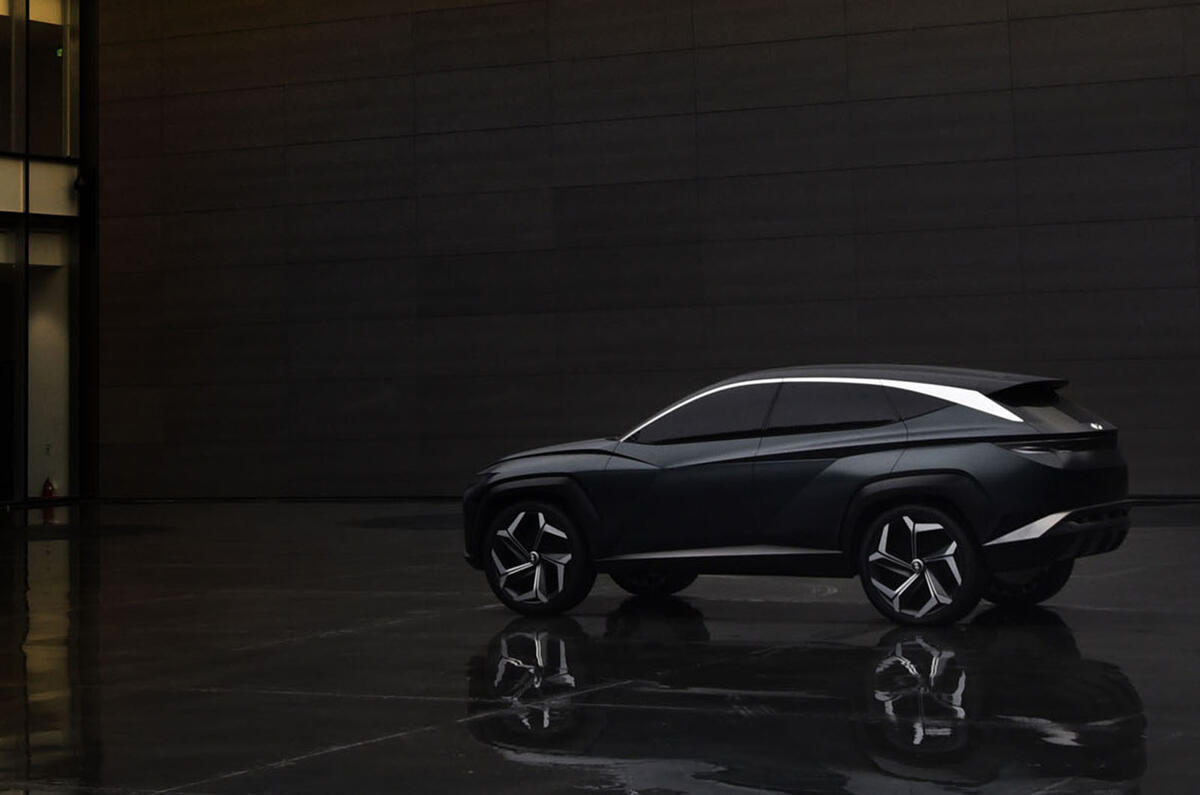 Hyundai Concept T Plug-In Hybrid