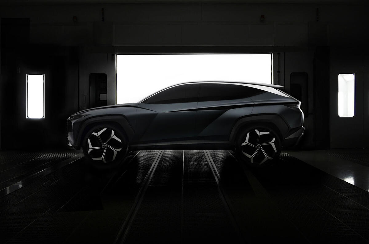 Hyundai Concept T Plug-In Hybrid