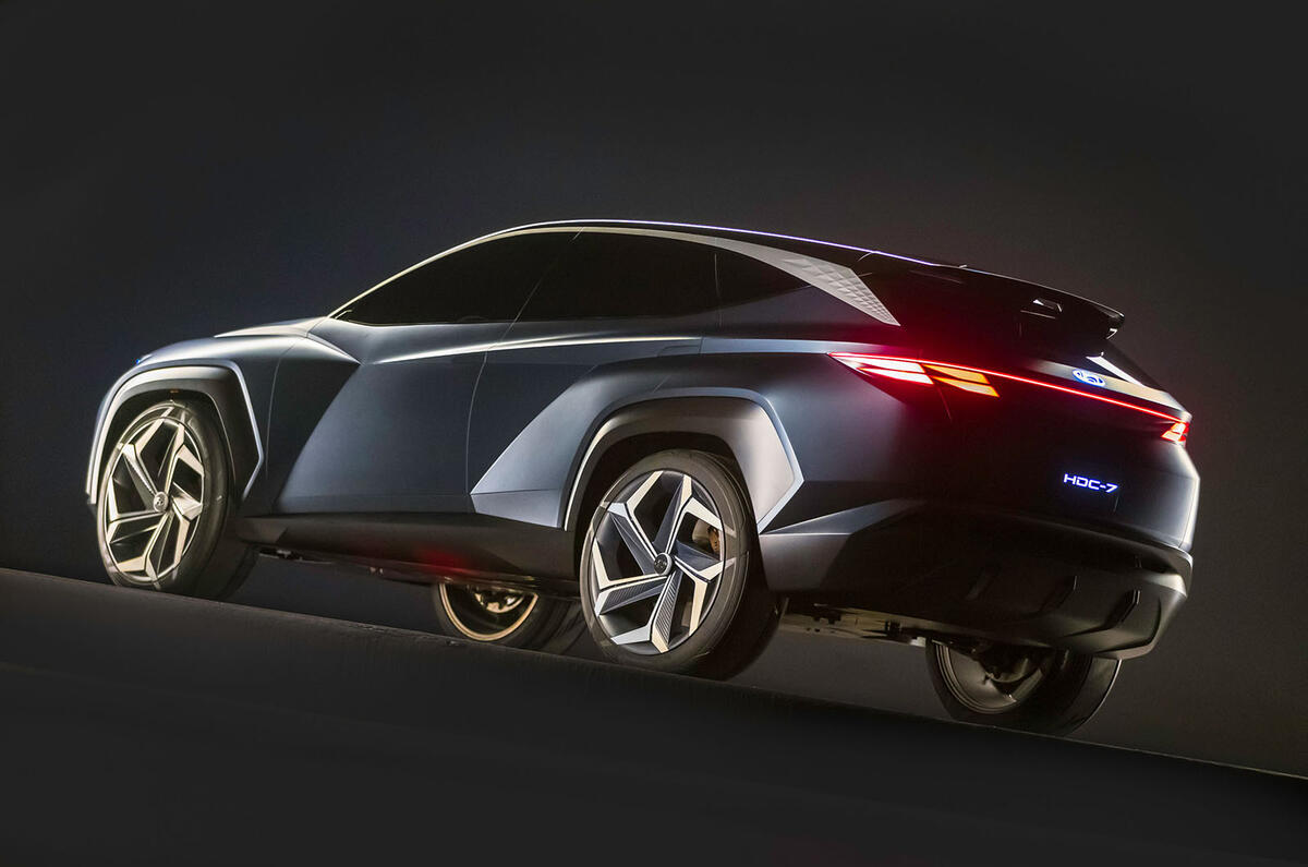 Hyundai Concept T Plug-In Hybrid