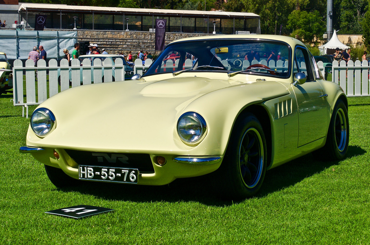 Throwback Thursday: 1968 TVR Vixen first drive | Autocar