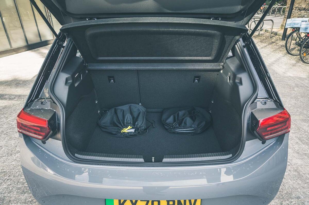 Volkswagen ID 3 2022 boot Volkswagen ID 3 2022 boot