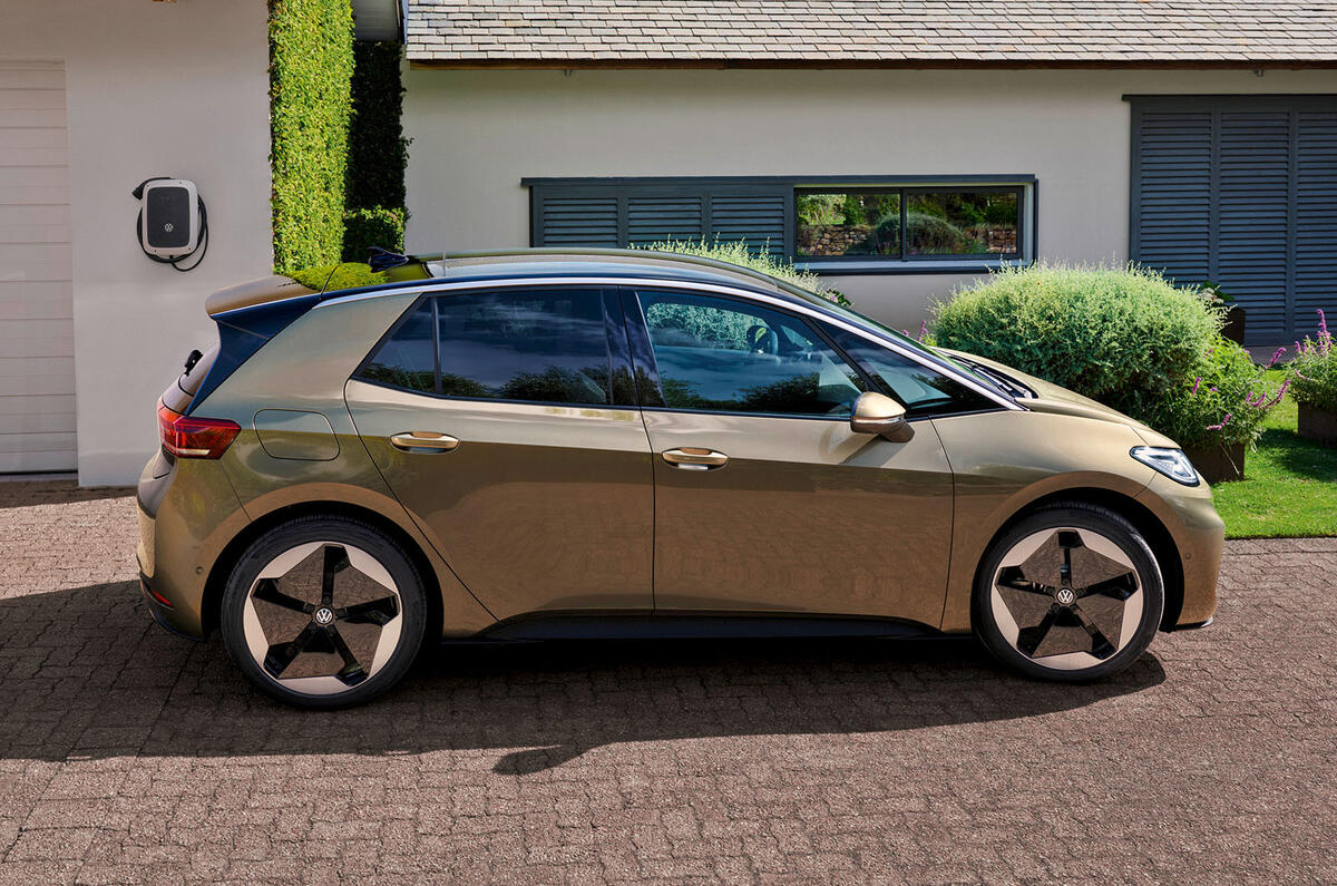 Volkswagen ID 3 side