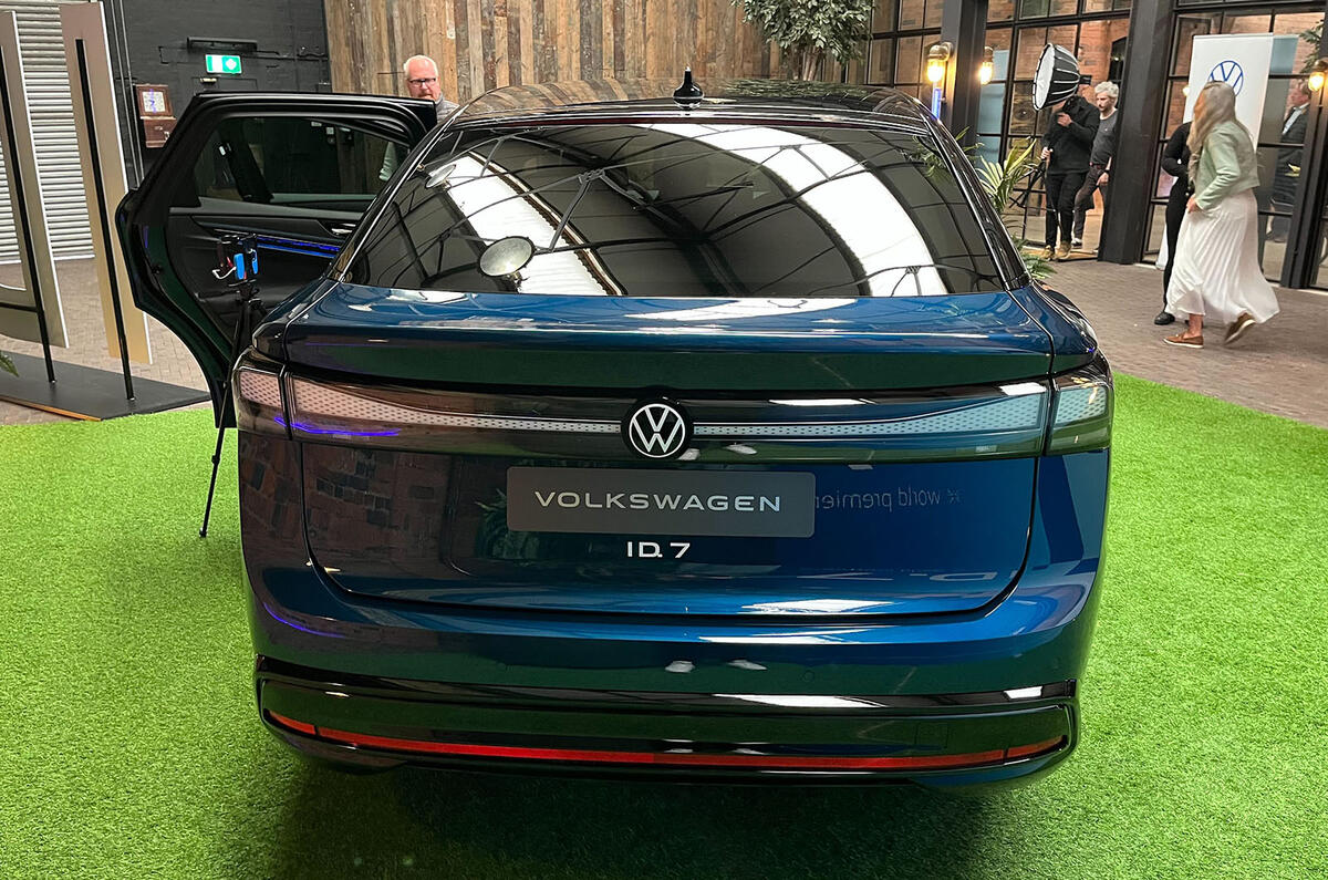 Volkswagen ID 7 rear