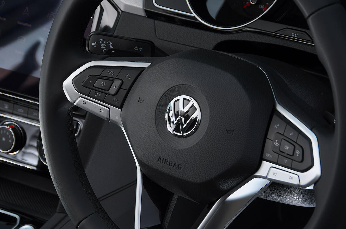 Volkswagen Passat estate steering wheel Volkswagen Passat estate steering wheel