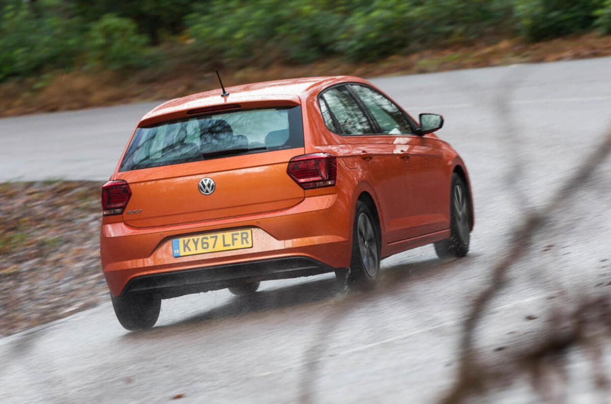 volkswagen polo rear cornering 0 volkswagen polo rear cornering 0