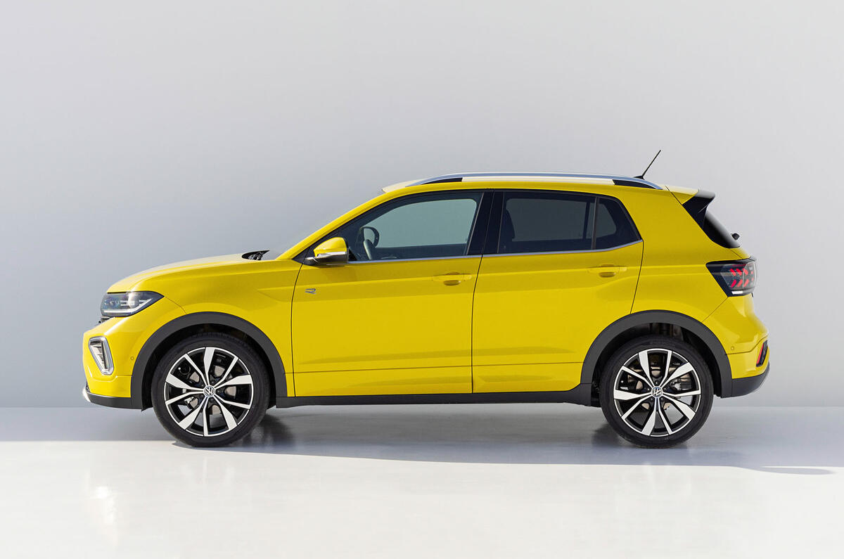 Volkswagen T Cross 2024 side static Volkswagen T Cross 2024 side static