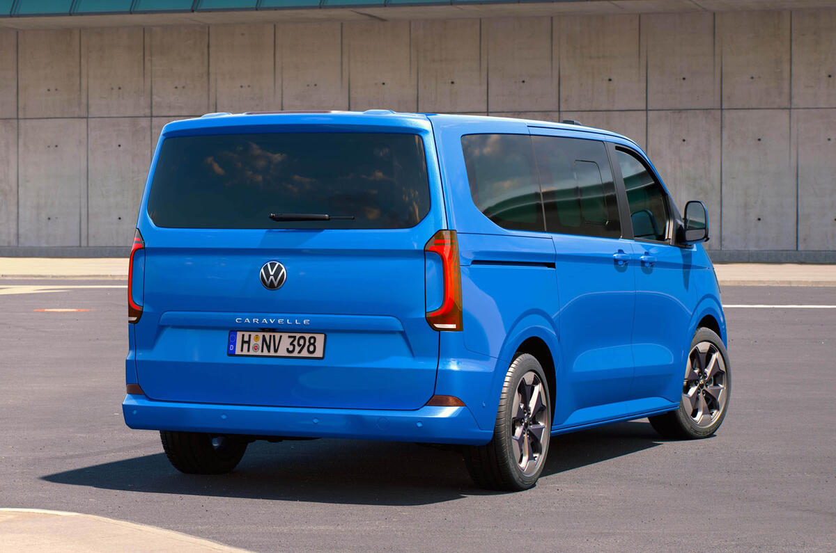 Volkswagen Transporter 2024 Caravelle rear Volkswagen Transporter 2024 Caravelle rear