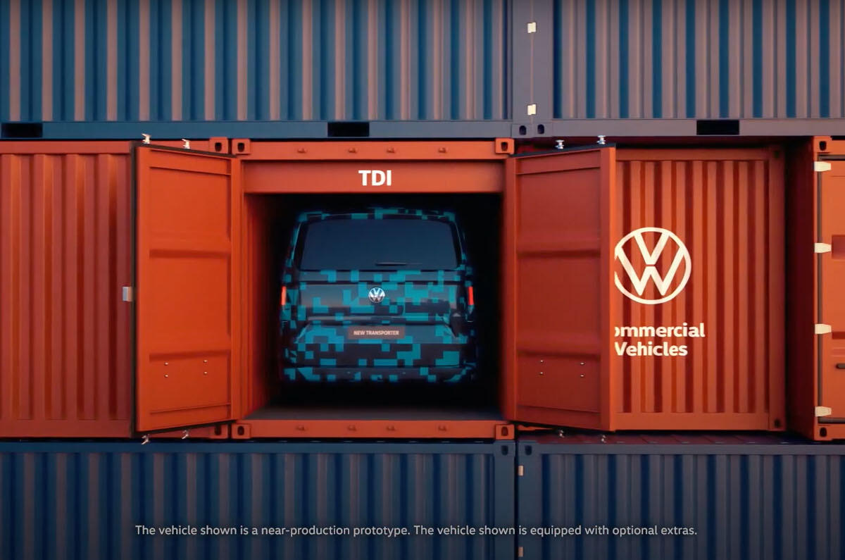 Volkswagen Transporter 2024 teaser rear 1 Volkswagen Transporter 2024 teaser rear 1