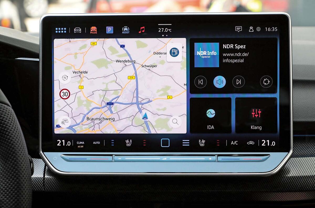 Volkswagen Golf new touchscreen Volkswagen Golf new touchscreen