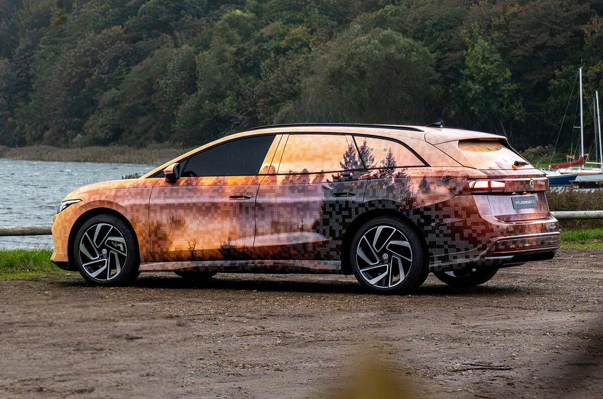 Volkswagen ID 7 Tourer rear three quarter