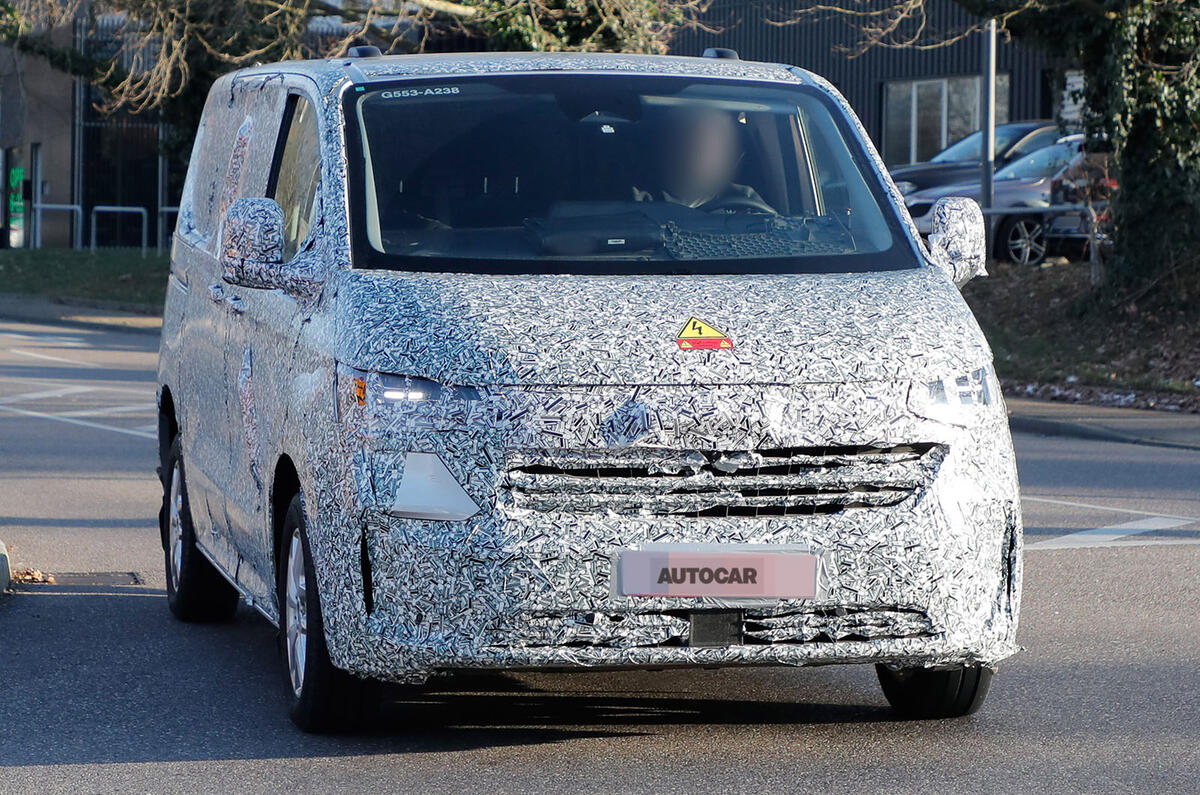 Volkswagen Transporter EV front Volkswagen Transporter EV front