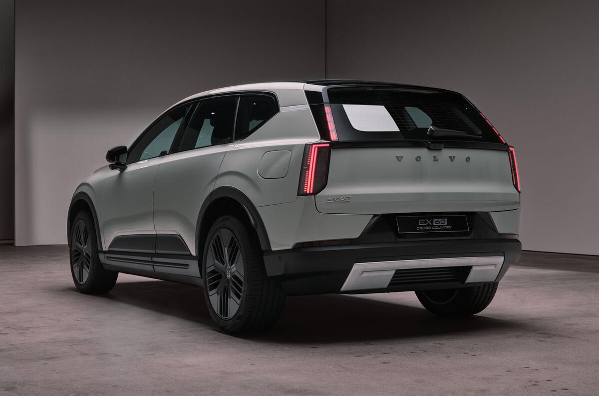 Volvo EX60 Cross Country rear quarter