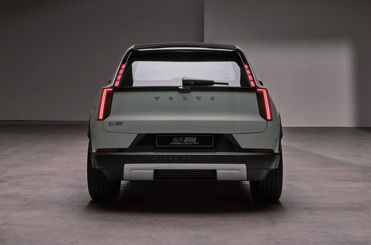 Volvo EX60 Cross Country rear