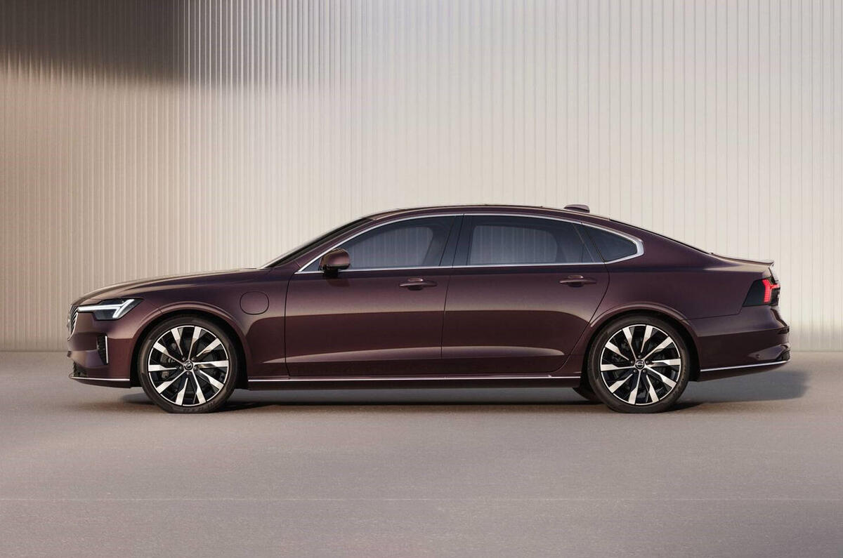 Volvo S90 facelift side