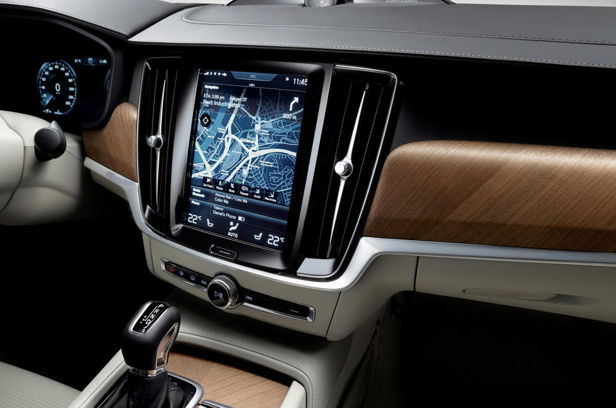 2016 Volvo V90