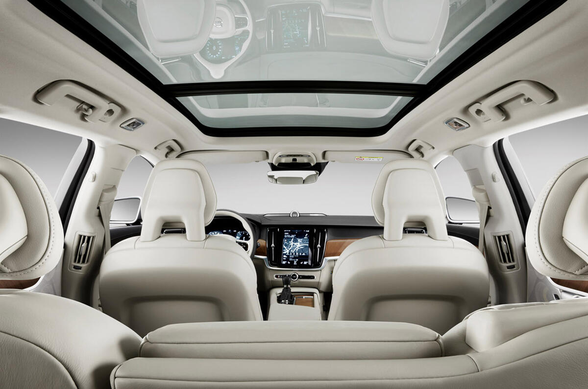 2016 Volvo V90