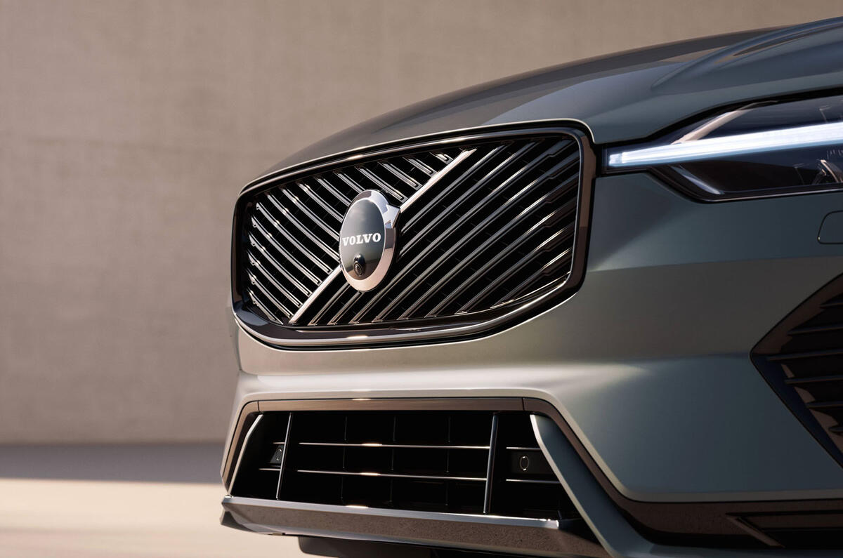 Volvo XC60 refresh grille Volvo XC60 refresh grille