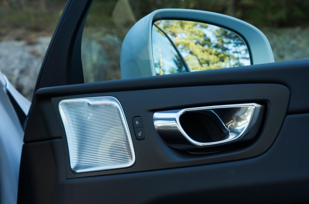 2017 Volvo XC60 set to take on Jaguar F-Pace