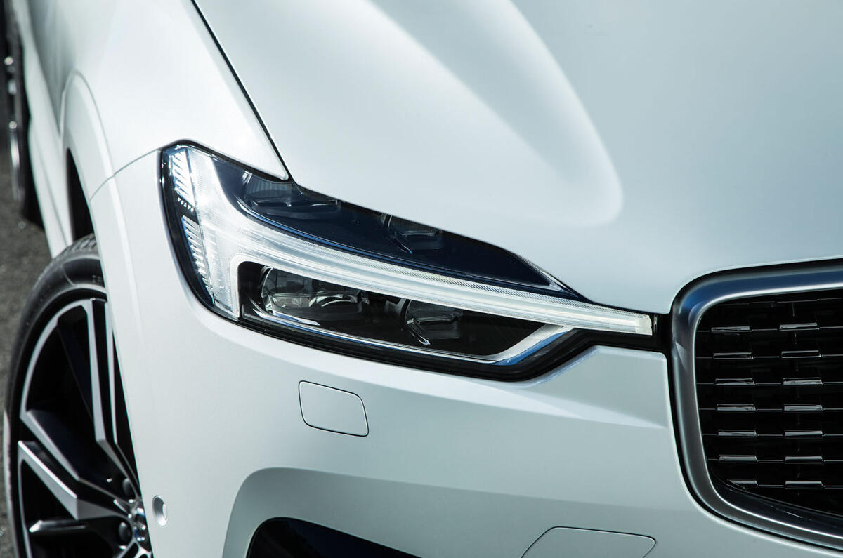 2017 Volvo XC60 set to take on Jaguar F-Pace