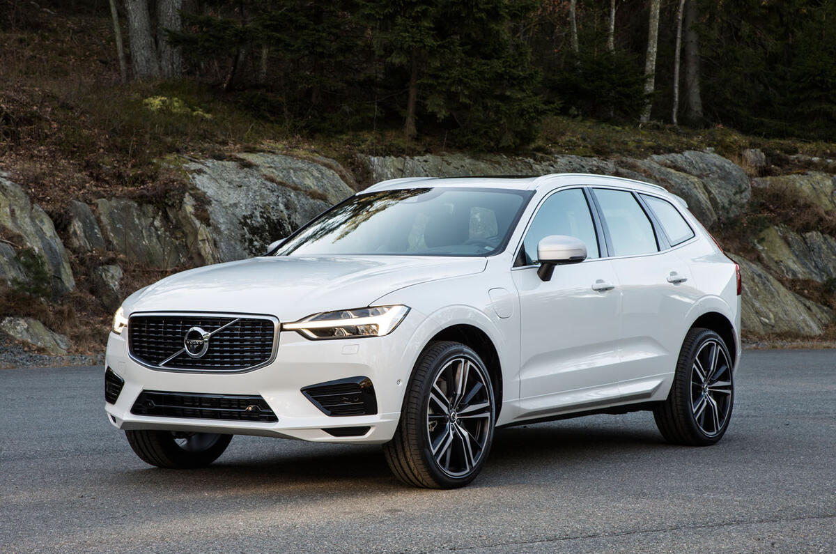 2017 Volvo XC60 set to take on Jaguar F-Pace