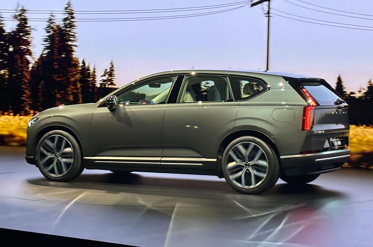 Volvo EX60 static side rear