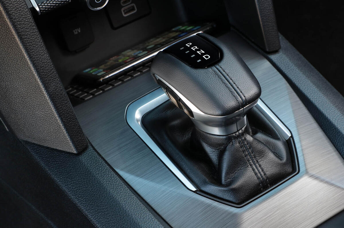 VW Amarok 2022 interior gear selector VW Amarok 2022 interior gear selector