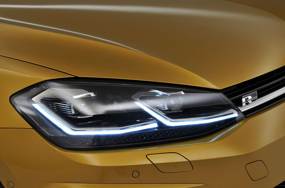 2017 Volkswagen Golf facelift revealed