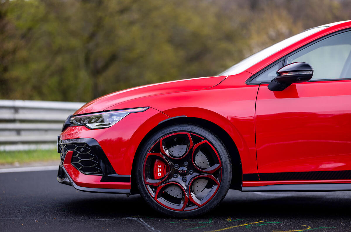 VW Golf GTI Edition 50 side wheel VW Golf GTI Edition 50 side wheel
