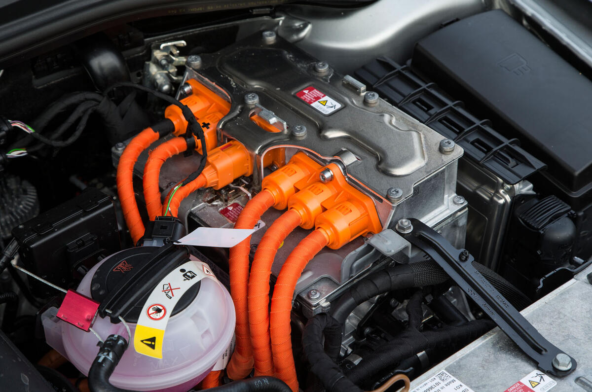 Volkswagen Passat GTE Estate long-term test review