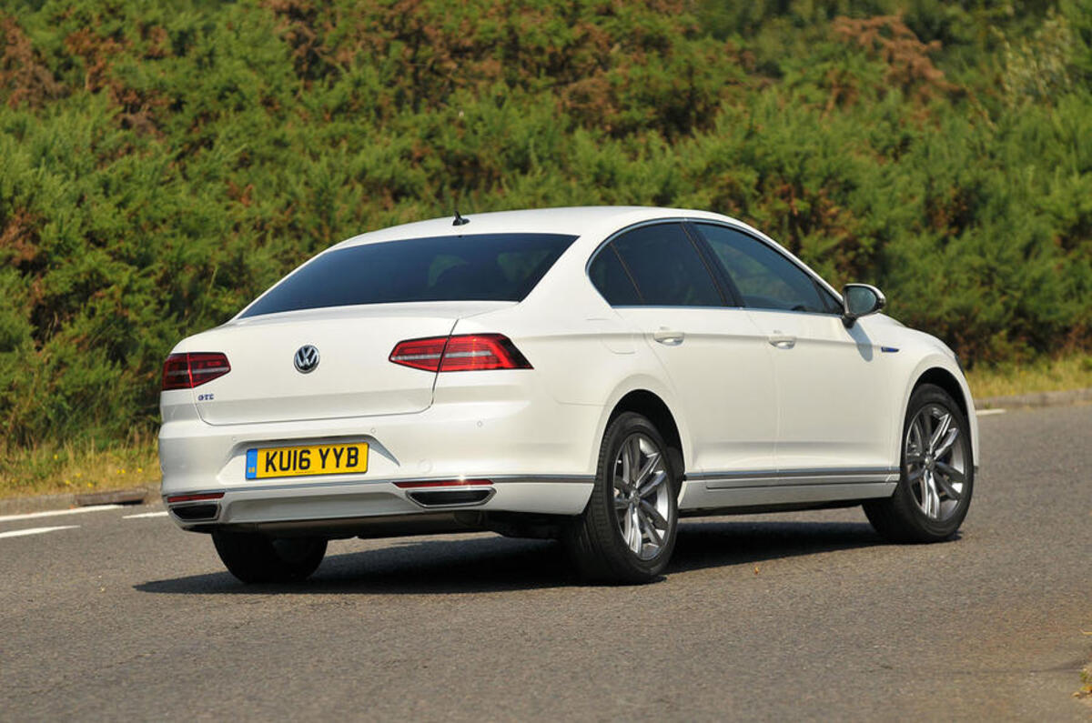 vw passat gte rear