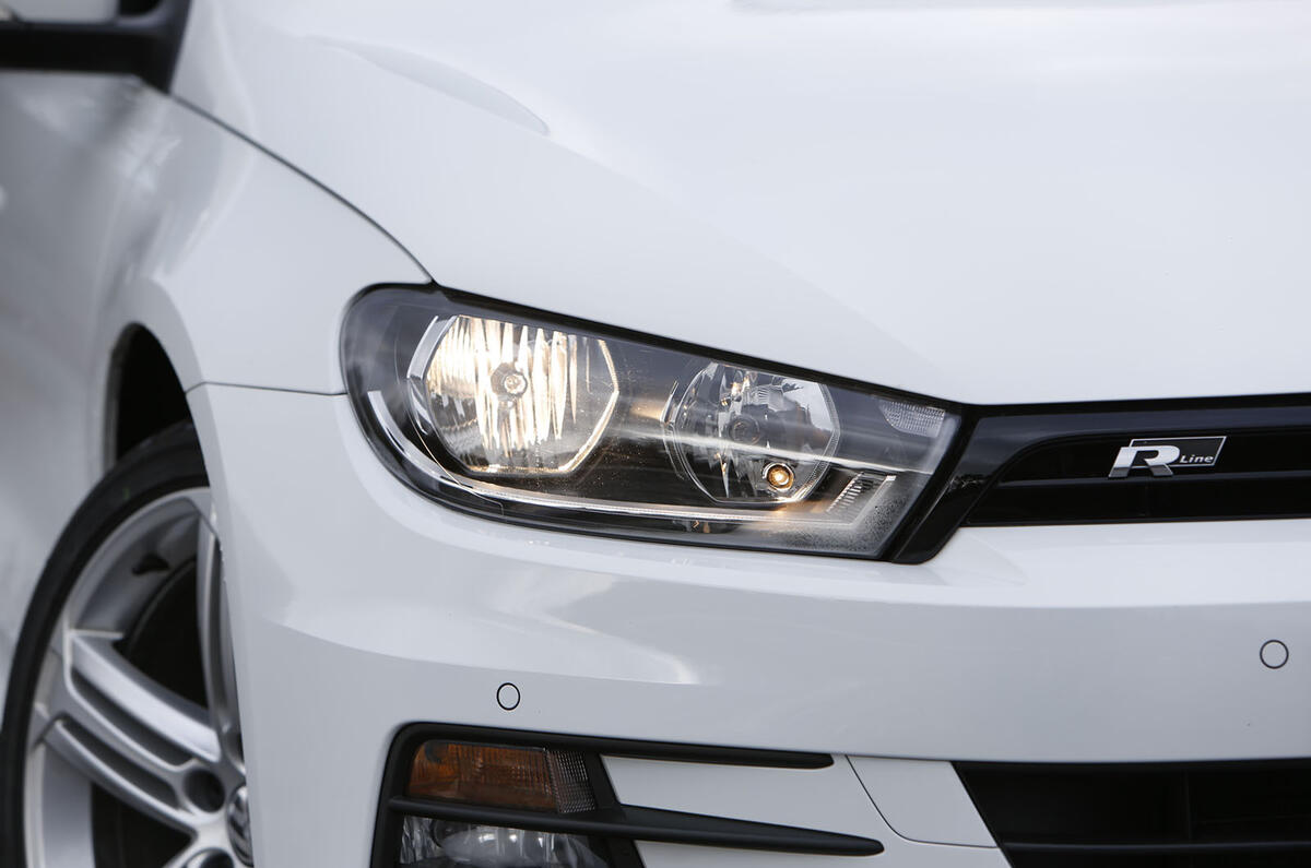 2015 Volkswagen Scirocco 2.0 TSI 220 R-Line DSG review review | Autocar