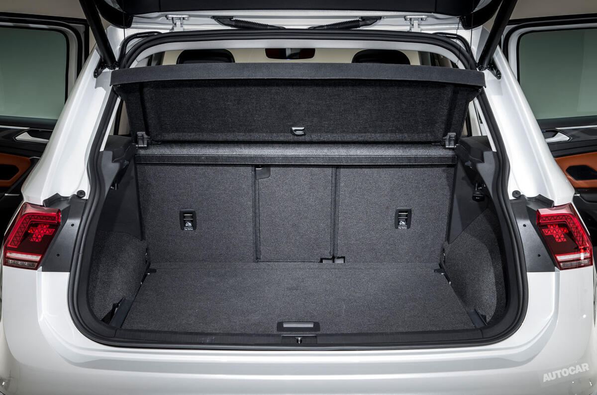 2016 Volkswagen Tiguan boot space