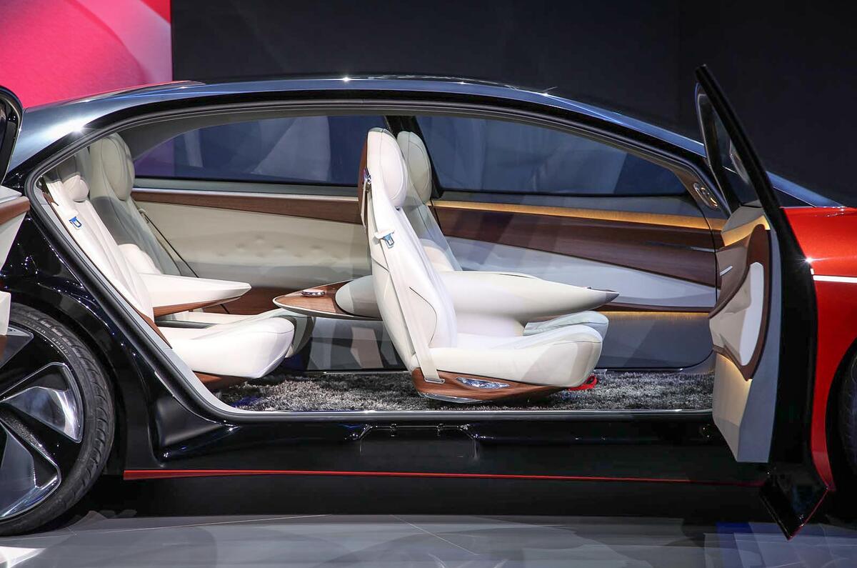 The Volkswagen ID Vizzion concept
