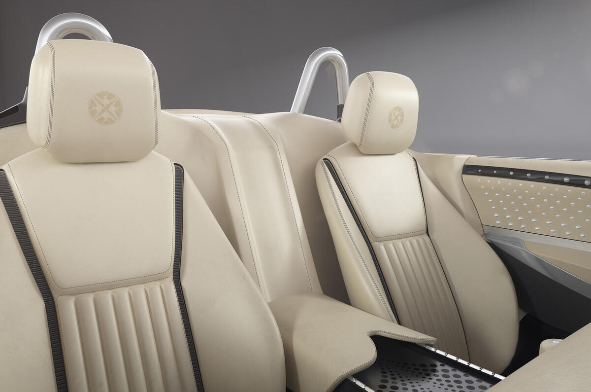 Ares Design Wami Lalique Spyder