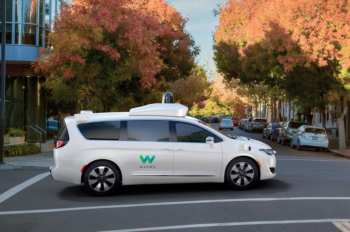 Fiat Chrysler Automobiles provides Google with 100 driverless cars