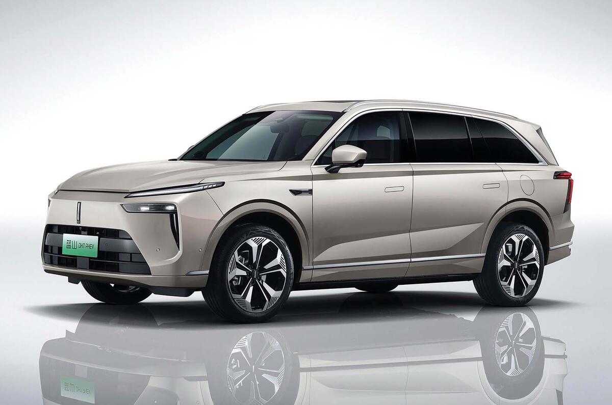 wey o7 front three quarter