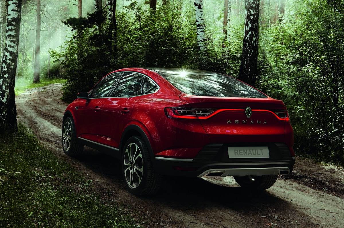 Renault launches Arkana coupe crossover at Moscow motor show