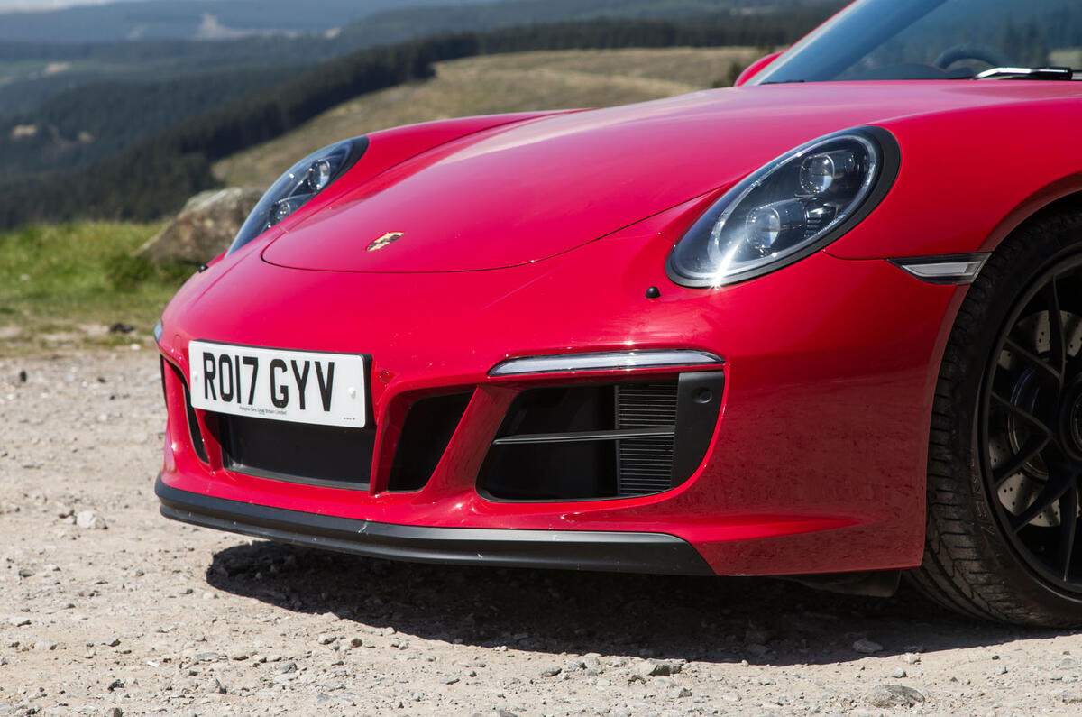 Sports car world cup final