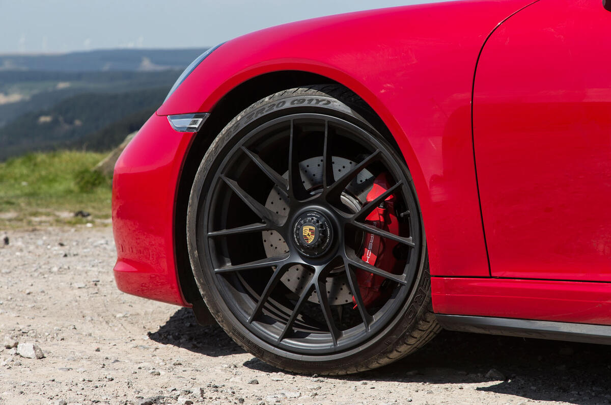 Sports car world cup final