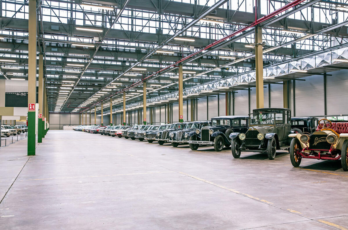 Fiat Chrysler Heritage Centre - Turin